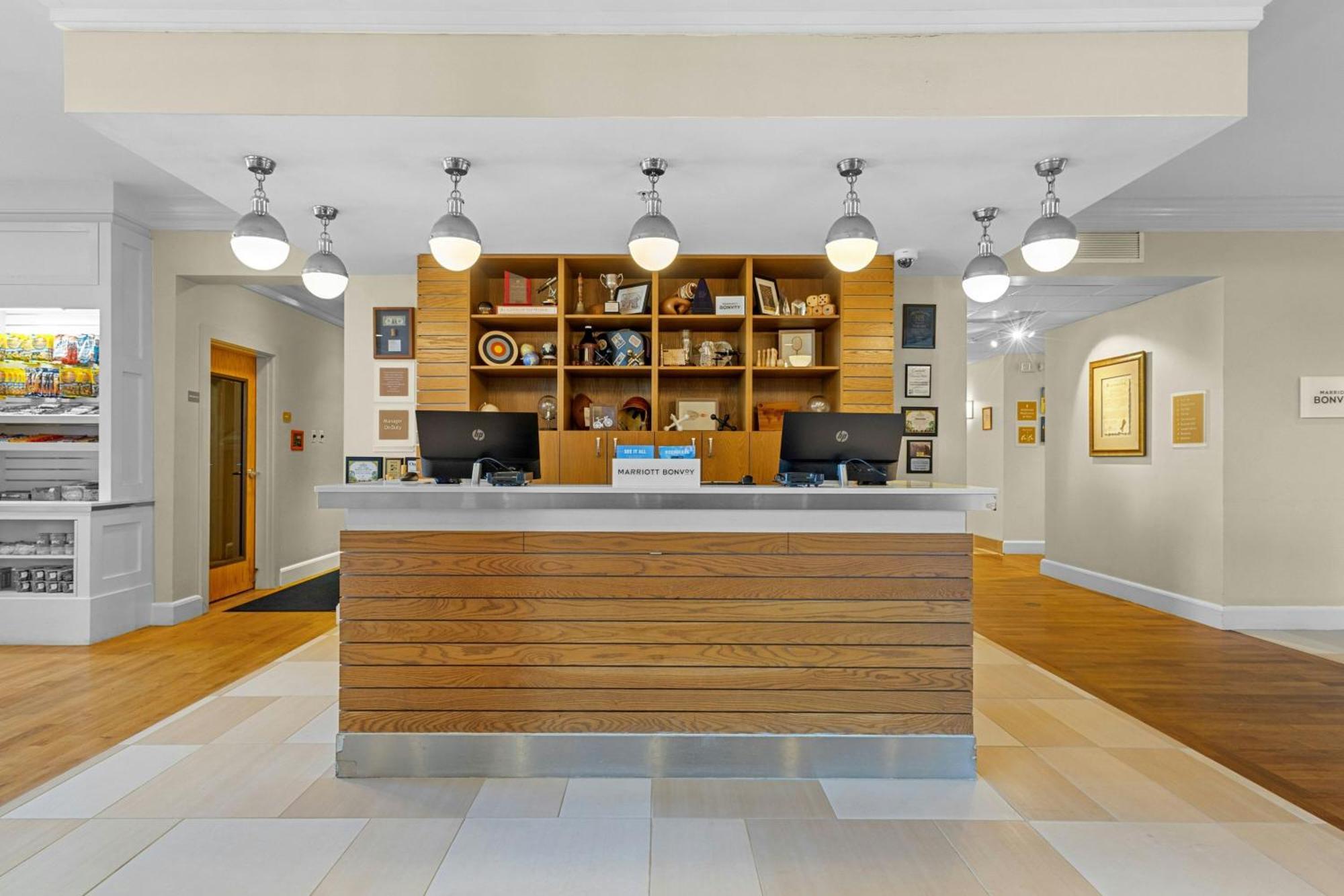Four Points By Sheraton Punta Gorda Harborside Exterior foto
